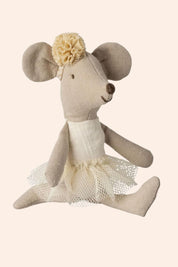 Maileg - Ballerina Mouse Little Sister - Off White - Strawberries & Cream