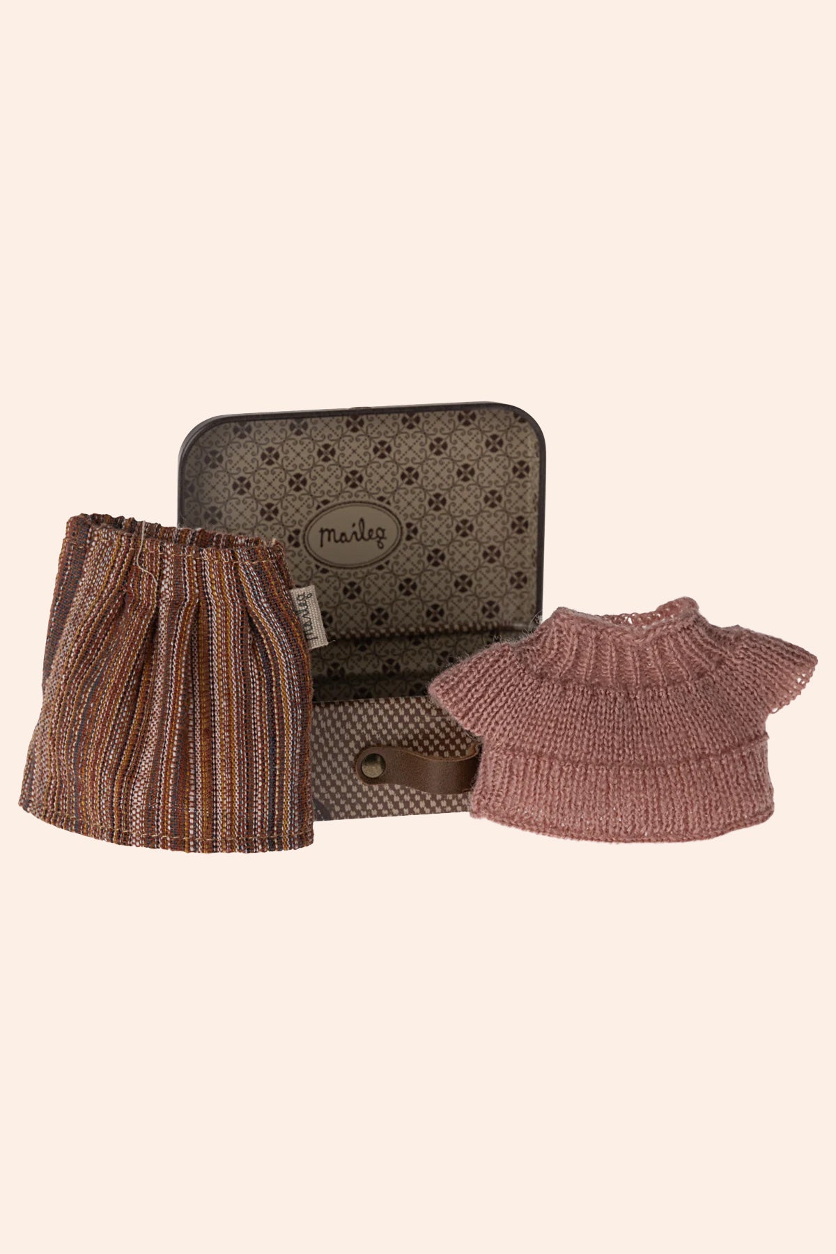 Maileg Knitted Blouse and Skirt in Suitcase, Grandma Mouse