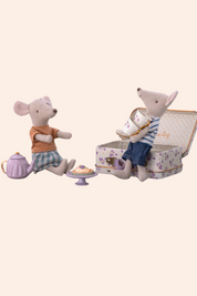 Maileg - Mouse - Afternoon Treat - Purple Madeleine - Strawberries & Cream