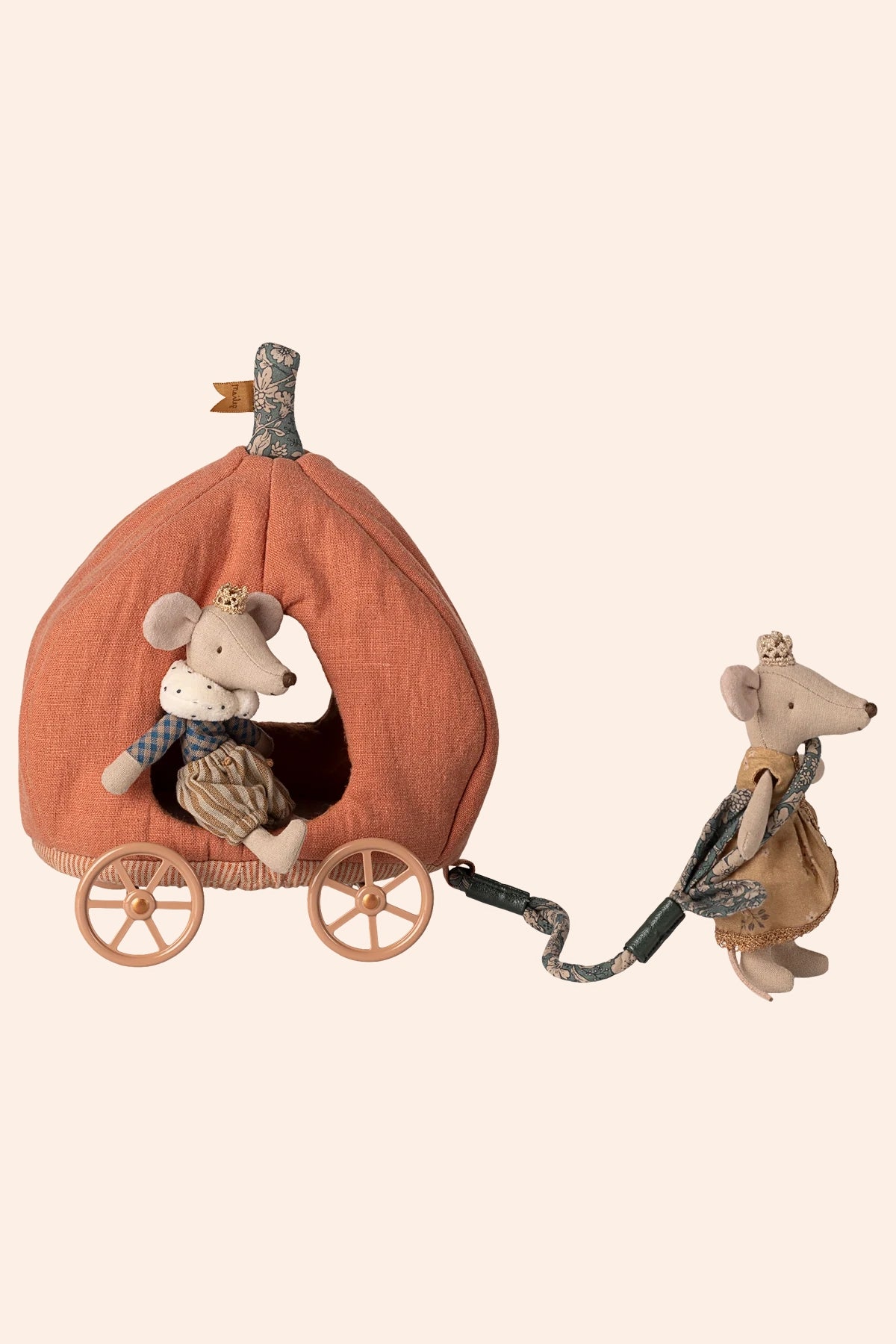 Maileg - Mouse - Pumpkin Carriage - Strawberries & Cream - Fairytale - Ingrid Lewis - Designer