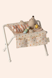 Maileg - Nursery table, Baby mouse - Off white
