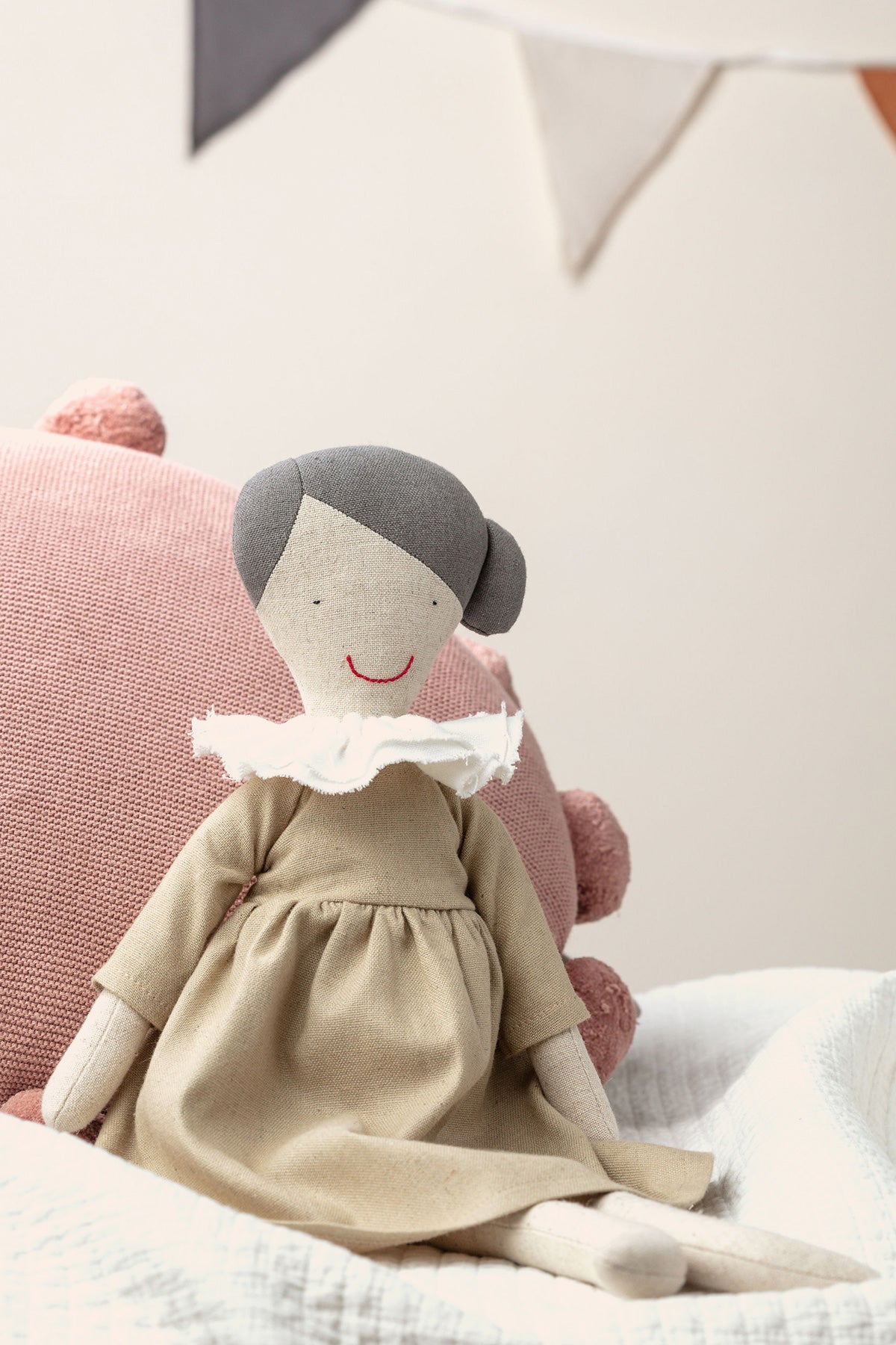 Mr Pickles The Dolly Pickles - Betty - Strawberries & Cream
