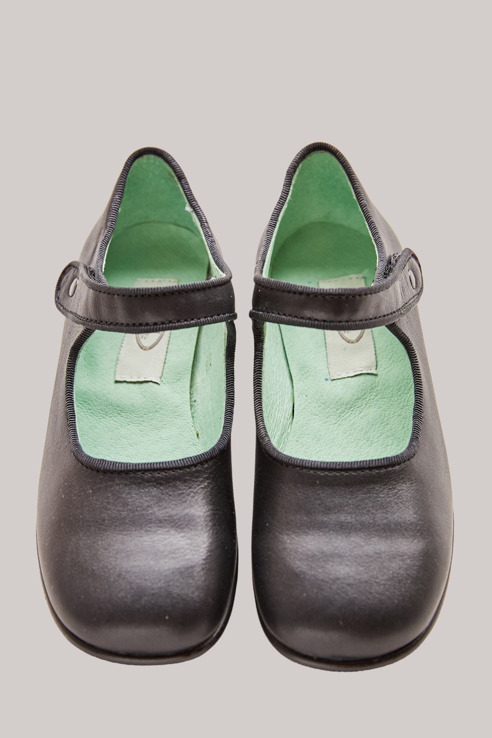Papouelli - Black Leather - Strawberries & Cream - Ingrid Lewis - Designer 