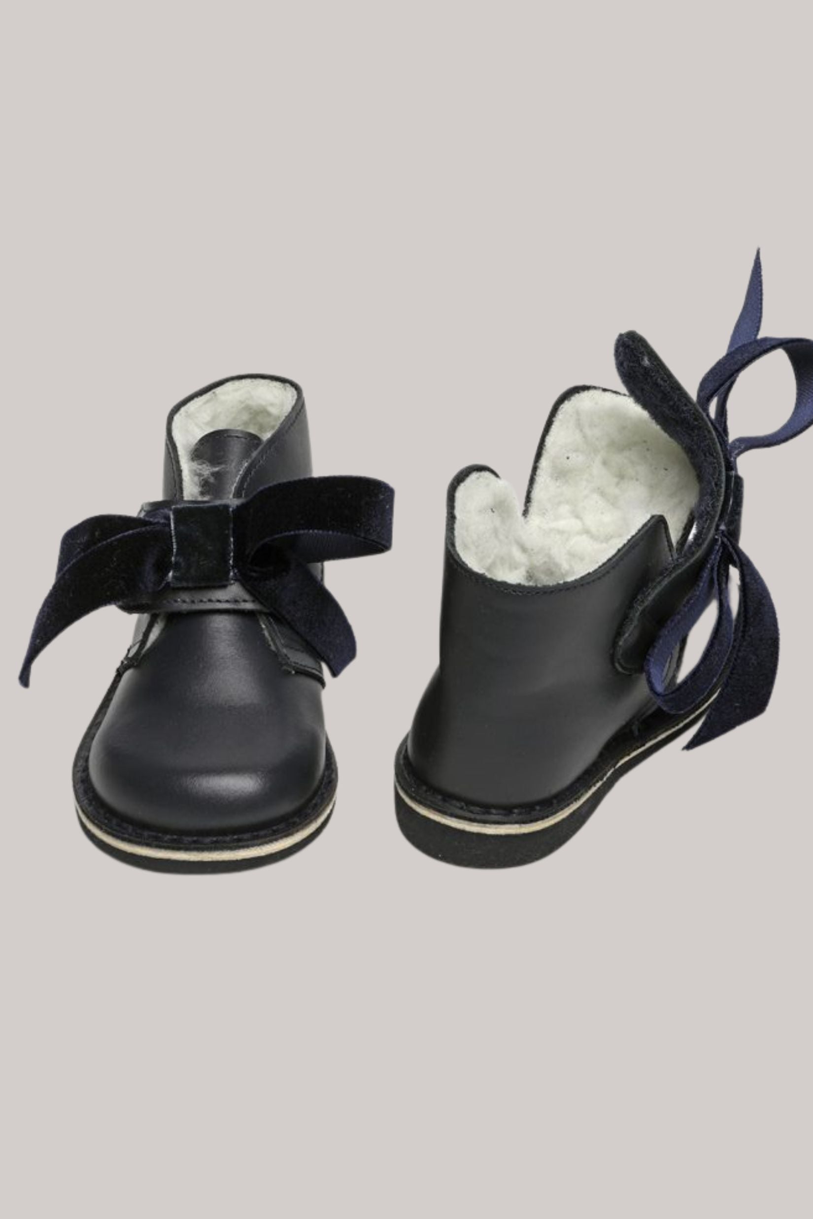Papouelli Argenta Bow - Grey - Strawberries & Cream - Ingrid Lewis - Designer