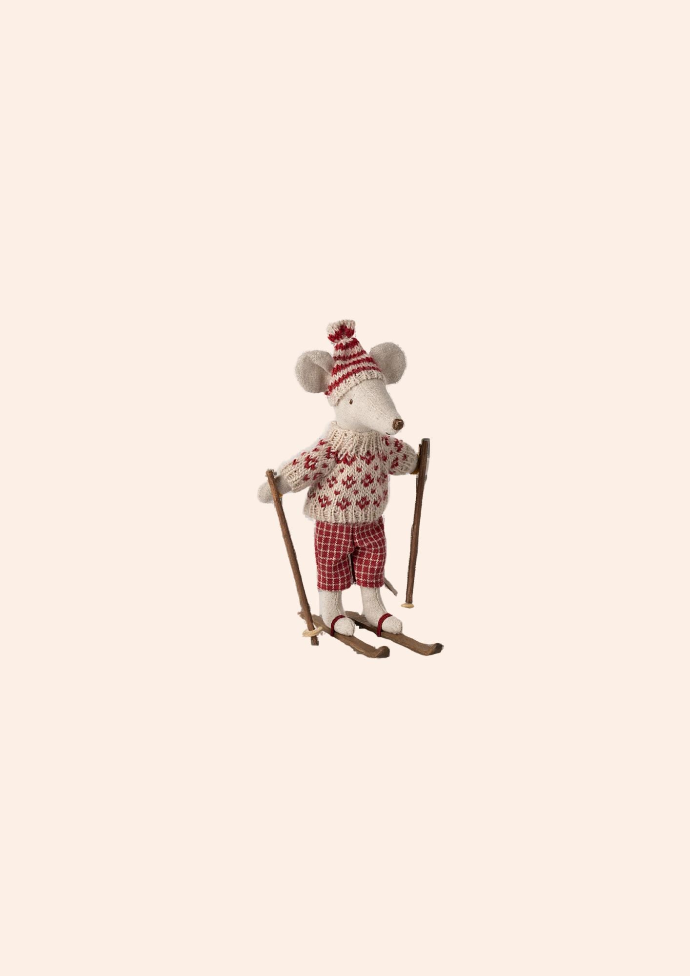 Maileg - Winter Mouse With Ski Set - Mum-Red